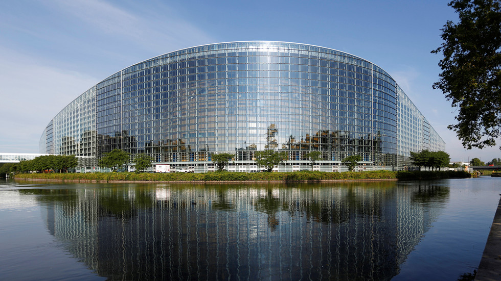 Europaparlamentet har efterlyst regimförändring i Ryssland, men ingen i Europa bryr sig
